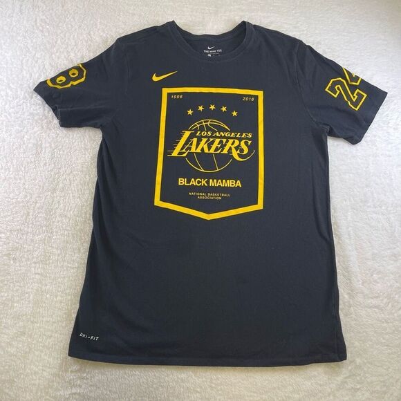 NIKE KOBE BRYANT 8 24 2016 Retirement LAKERS Banner DRI FIT T Shirt L MAMBA - Picture 1 of 16